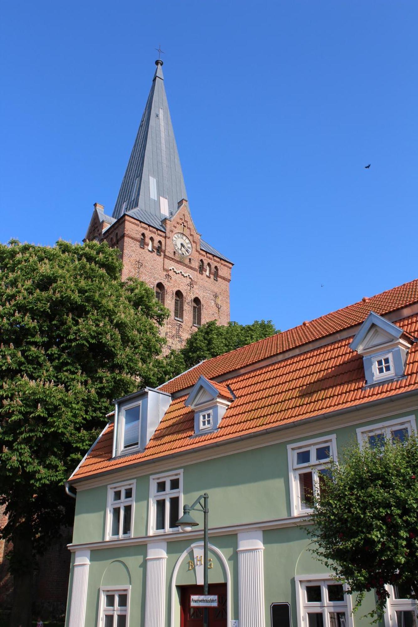 Turmfalke Bad Sulze Exterior foto